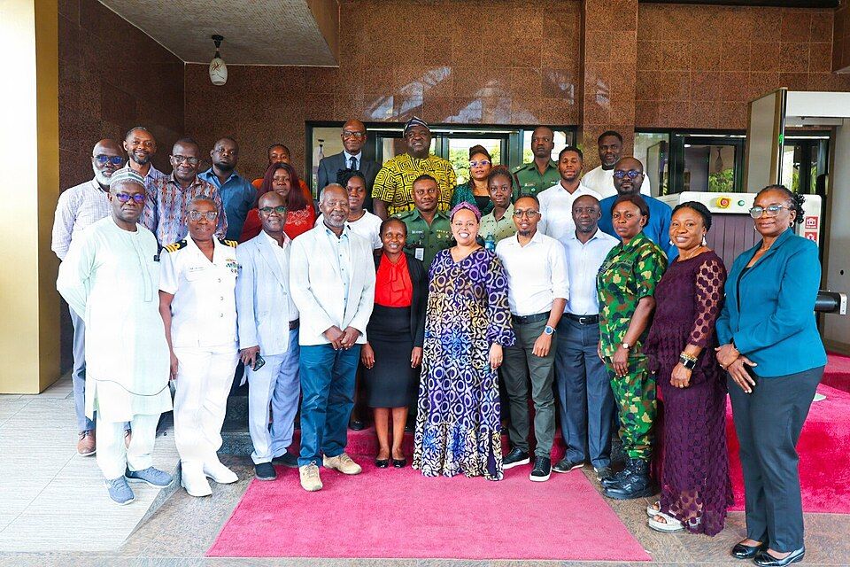 A Kenyan research team at a respiratory illness training
